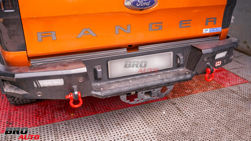 Cản sau Cantech độ xe Ford Ranger 2023 được đúc nguyên khối