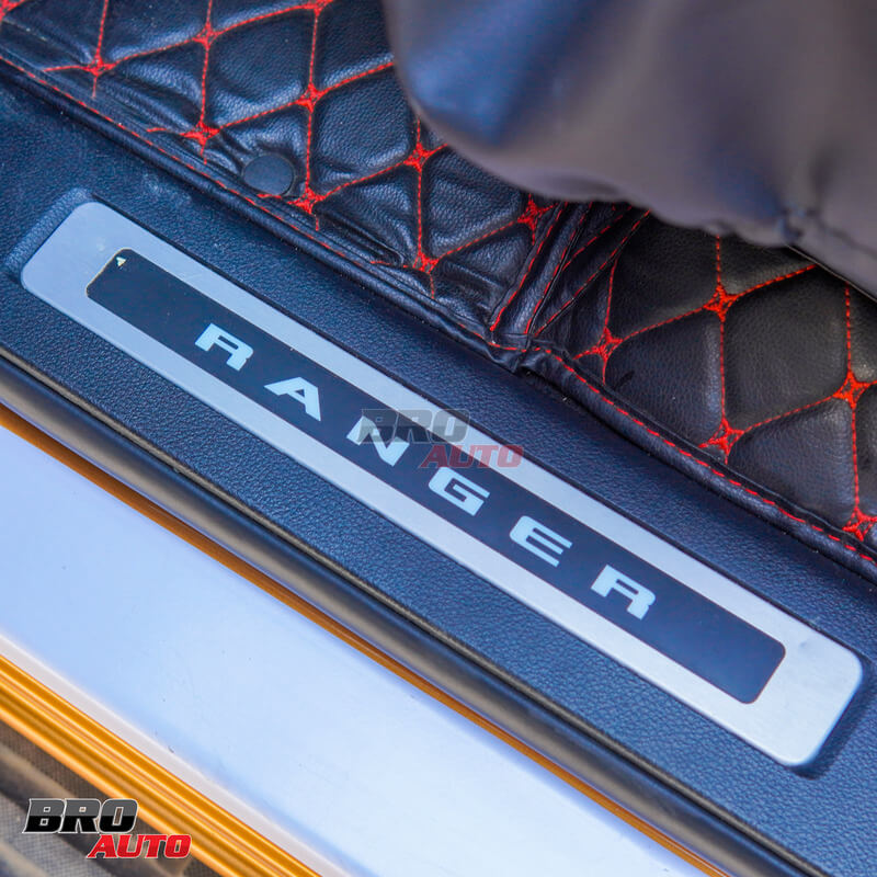 Thảm lót sàn 6D Ford Ranger được cắt may bằng công nghệ CNC chính xác 100%