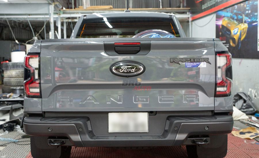 Địa chỉ lắp đèn hậu Full Led cho Ford Raptor 2023 
