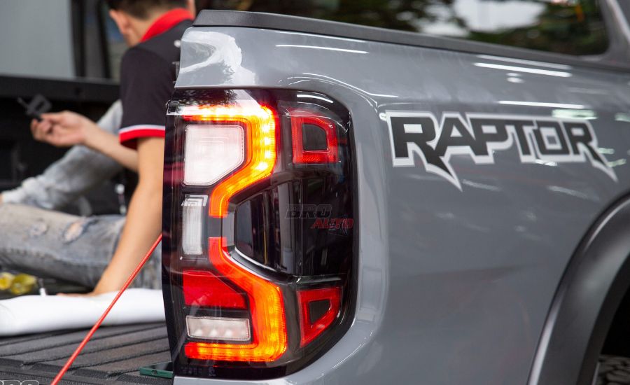 Thiết kế của đèn hậu Full Led cho Ford Raptor 