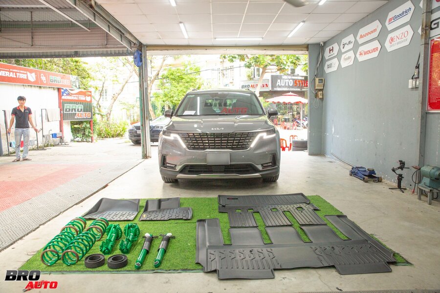 Bro Auto chuyên lắp thảm lót sàn ô tô Kia Carnival