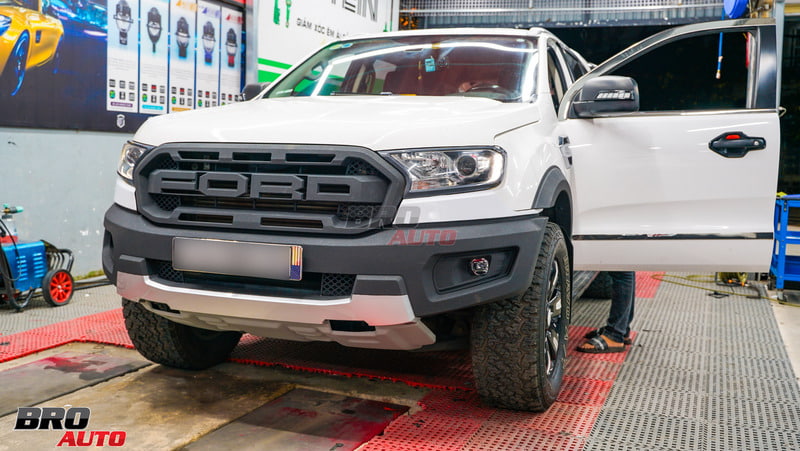 Bộ Bodykit Ford Everest nâng cấp Raptor mới nhất