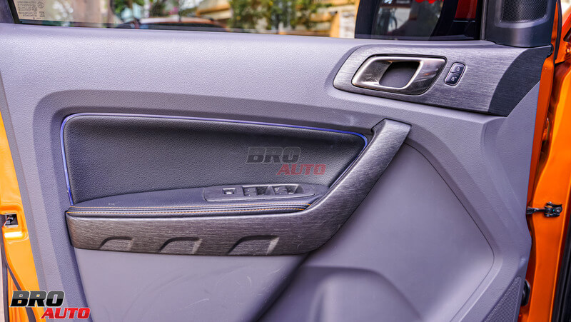 Vân xước full nội thất Ford Ranger - Ford Ranger Cam độ Full Option 